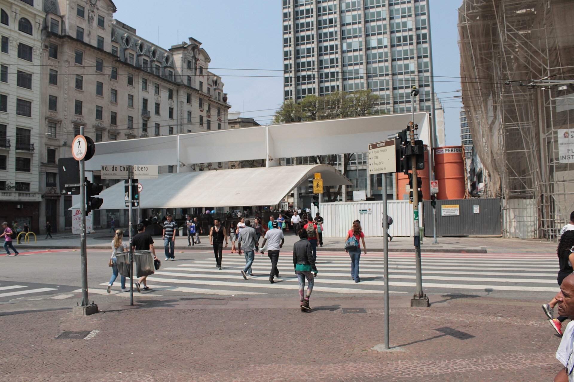 Praça do Patriarca, no centro de São Paulo